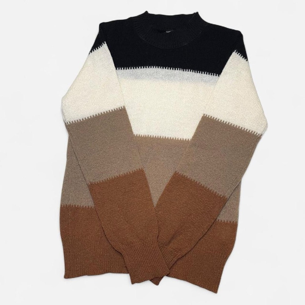 Woman’s Multicolor Stripe Sweater